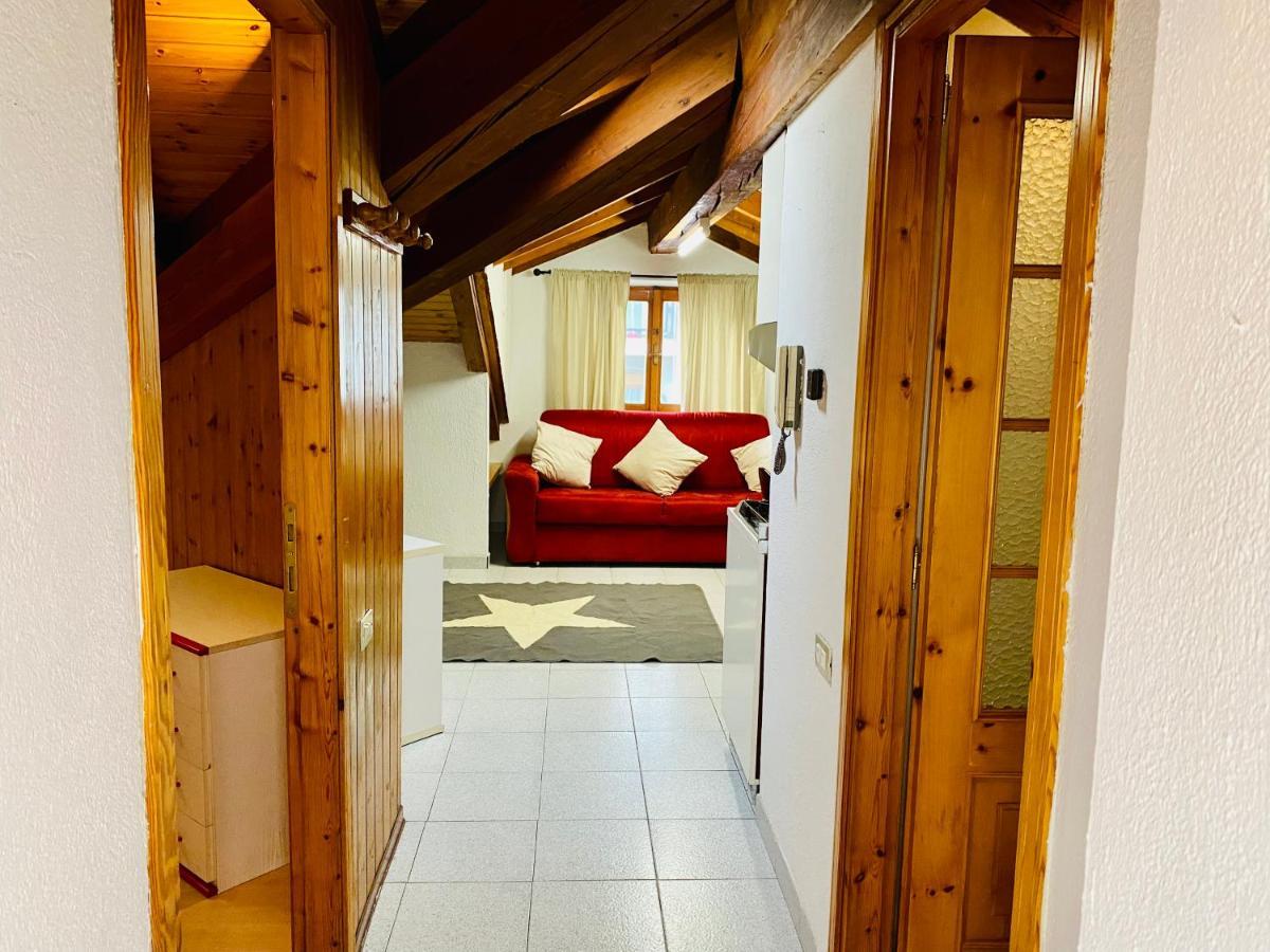 Casa Dei Leoni Apartamento Aosta Exterior foto