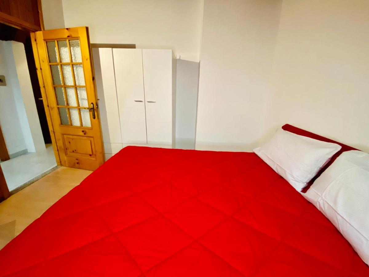 Casa Dei Leoni Apartamento Aosta Exterior foto